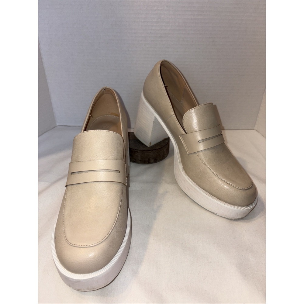 OASIS SOCIETY Shoes Womens Size 8.5 Beige Platform‎ Loafers Chunky Block Heel